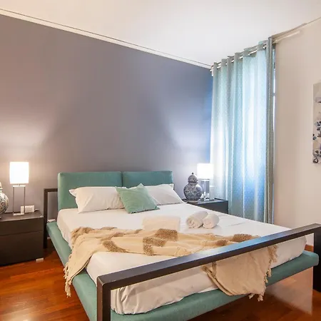 Il Cuscino Di Giulietta 2 Behind The Arena Apartment *